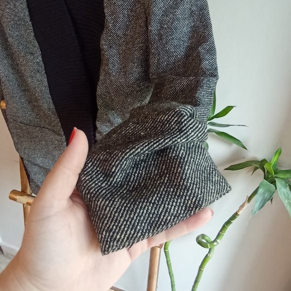 Checkered Korean Short Coat - Picture 10 of 17